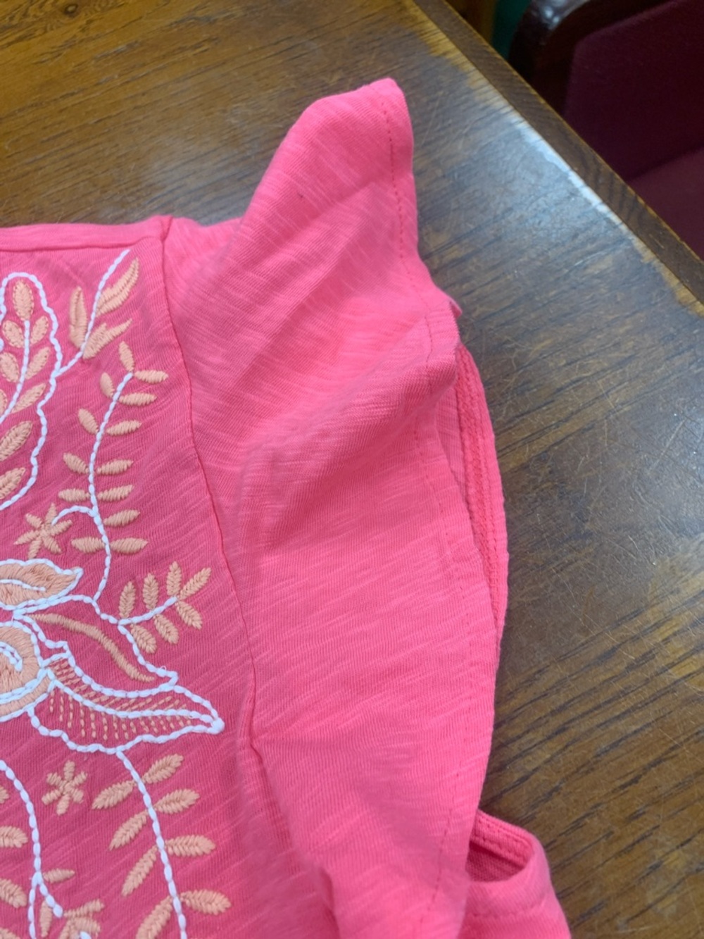 Pink top - Picture 8 of 8